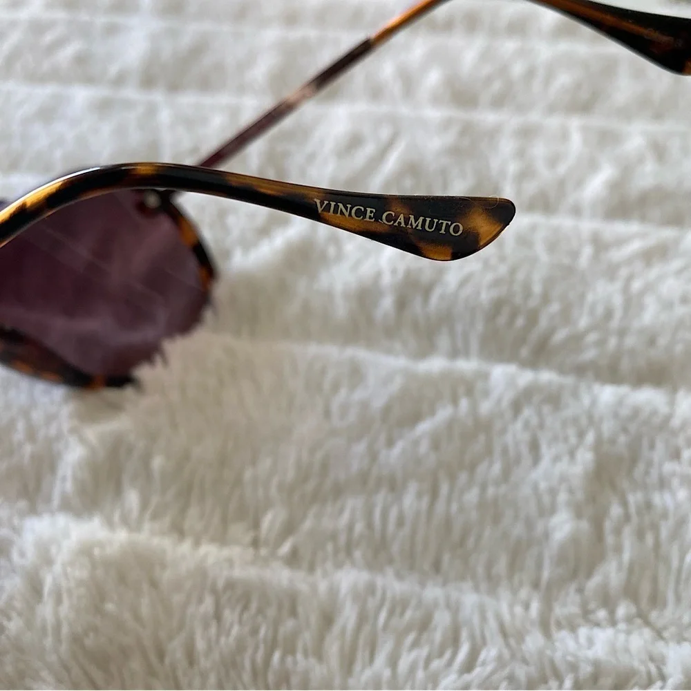 Vince Camuto vince camuto